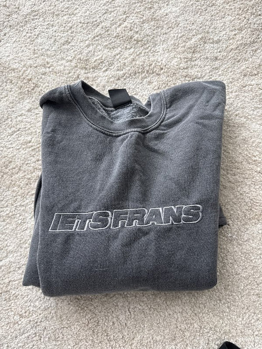 Grá crewneck peysa