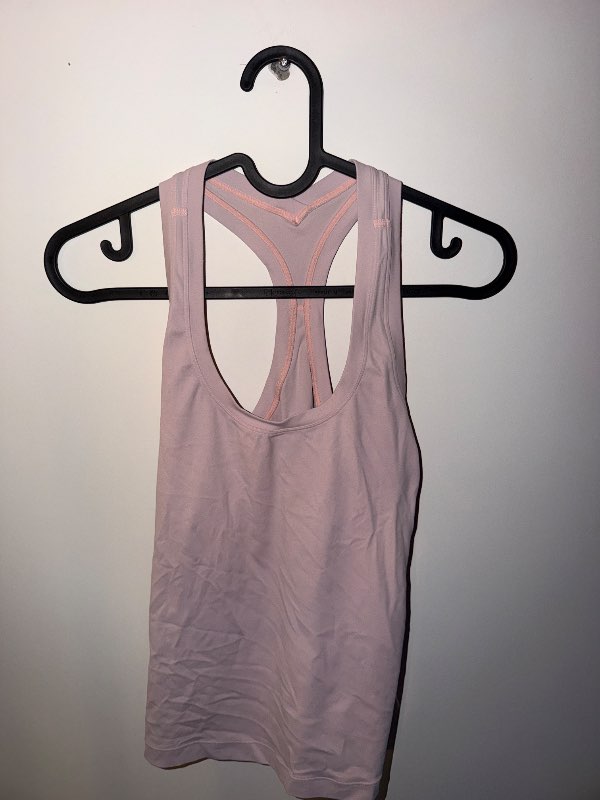 Metta Tank