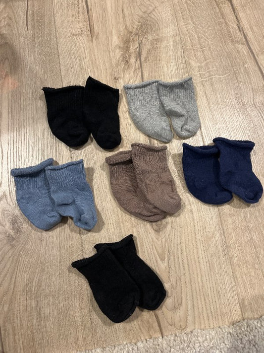 7 pör ungbarnasokkar