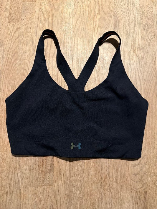 Íþrótta toppur- Under armour
