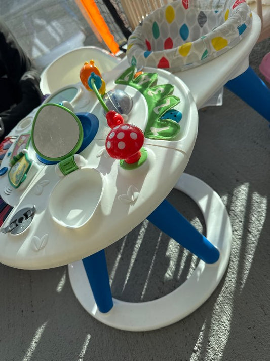 Baby Einstein. Hoþþurola