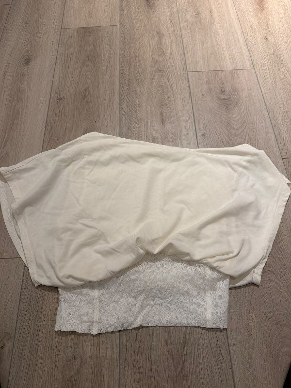 Stuttermabolur one shoulder - hvítur