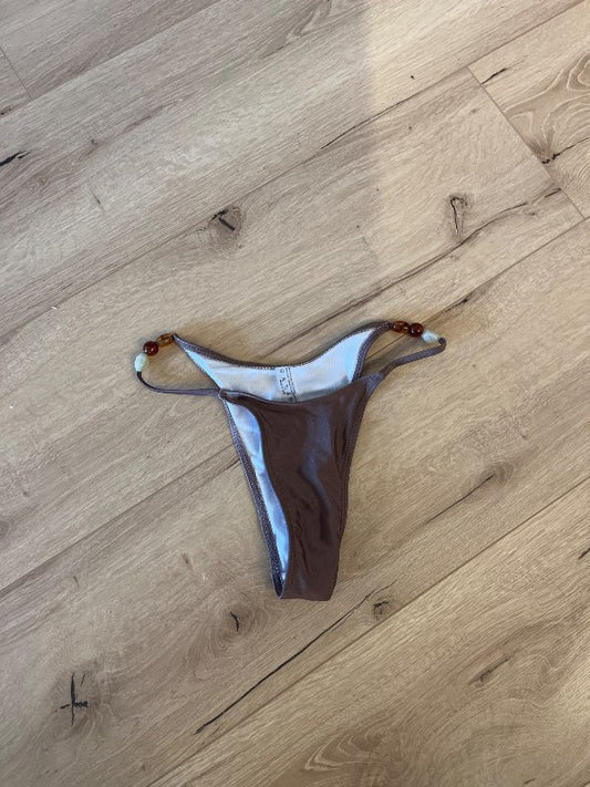 Bikíníbuxur ljós brúnar