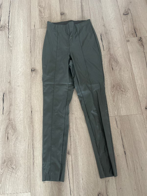 HM leðurbuxur