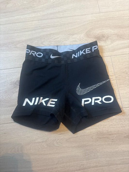 Nike pro