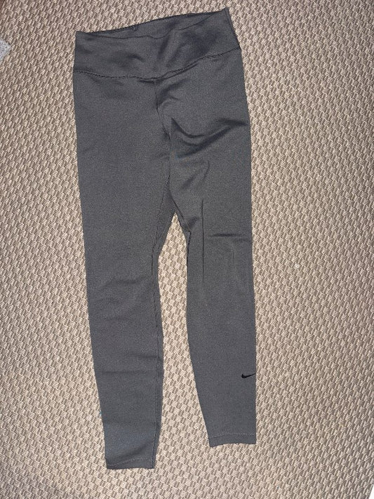 Gráar Nike íþróttarbuxur