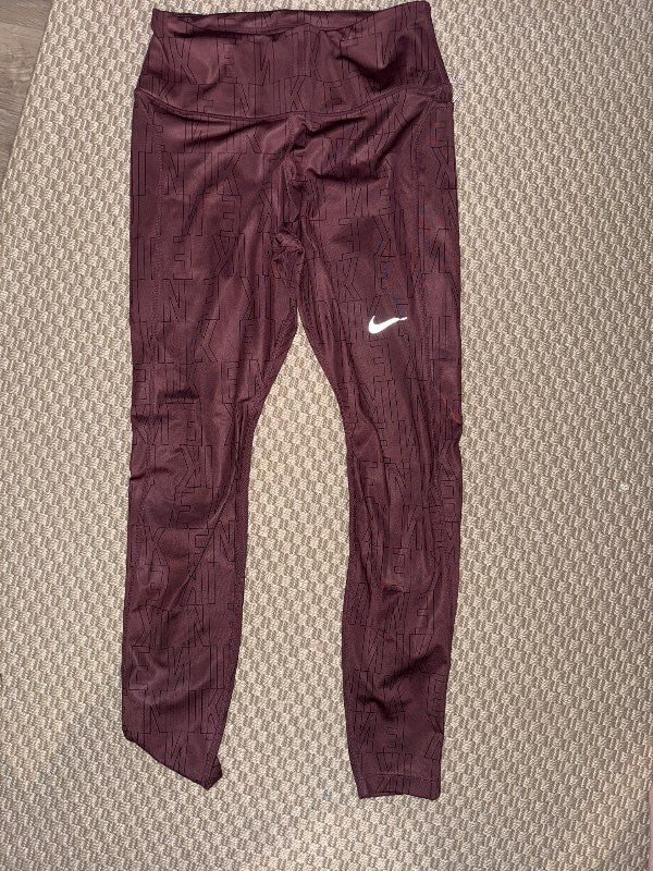 Fjólubláar Nike íþróttabuxur