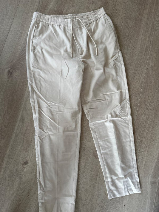 Hvítar primark buxur