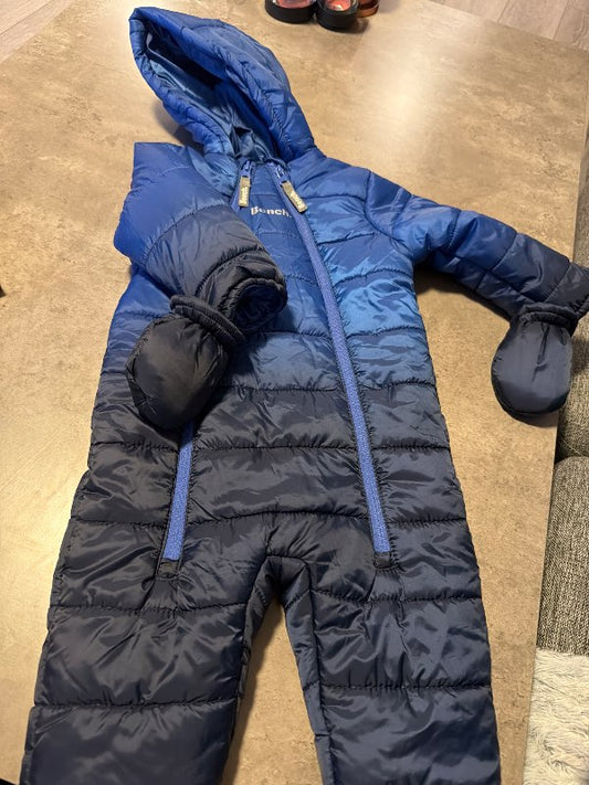 Kuldagalli með vettlingum