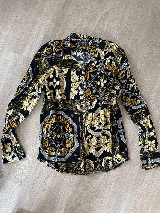 Primark þunn skyrta m gulu munstri