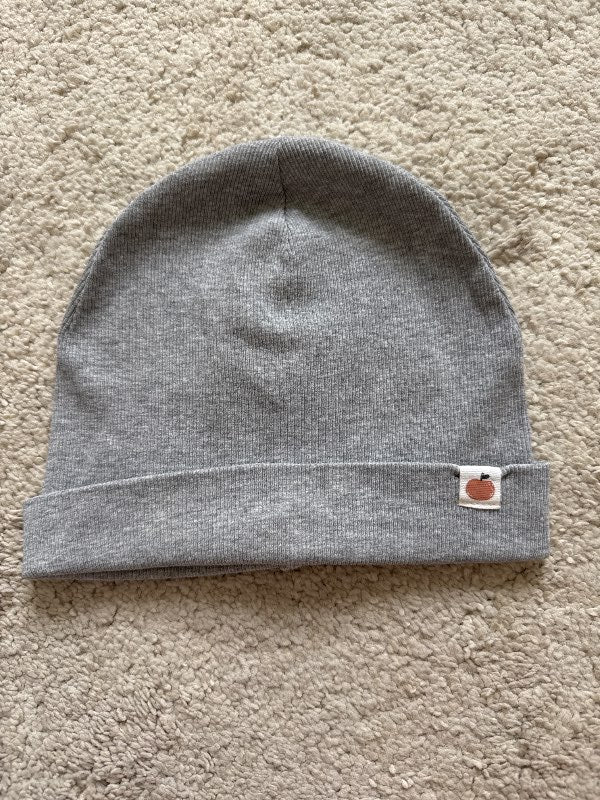 Grey hat