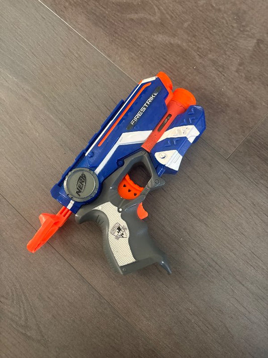 Nerf bláar minni