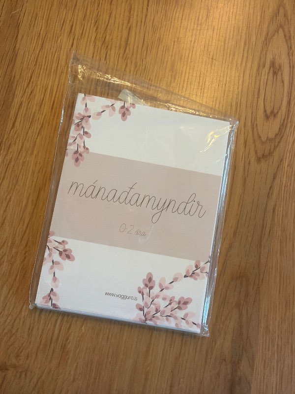 Mánaðamyndir