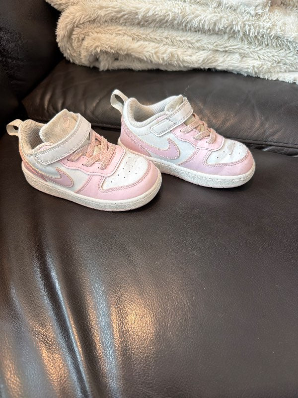 Skór Nike