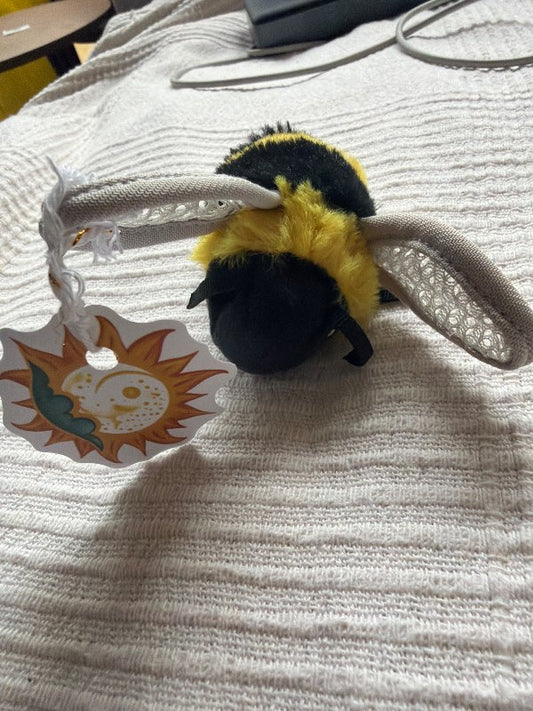 Bee
