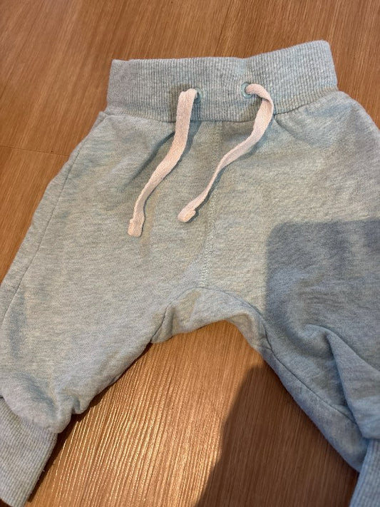 Baby by lindex buxur grænar