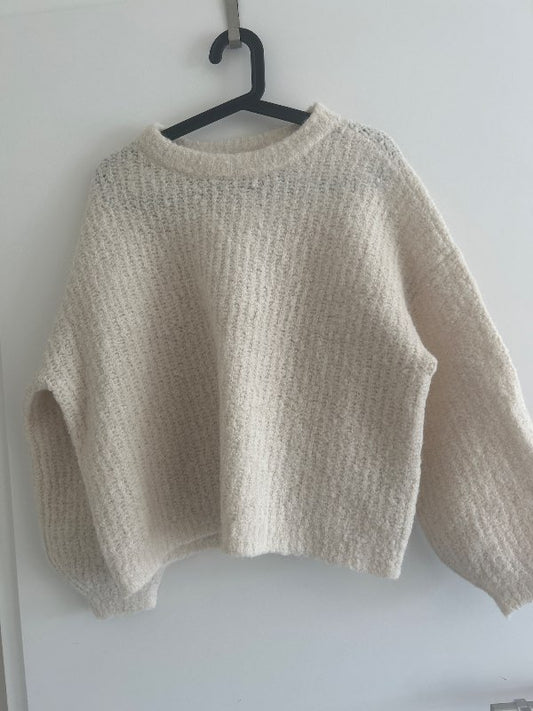 Hvit Vero Moda peysa