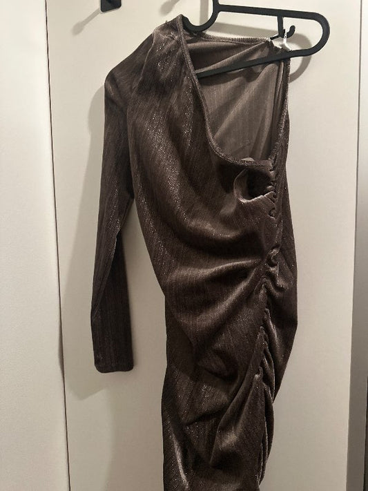 NAKD kjóll m/1 ermi