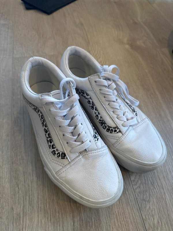Vans hvítir skór