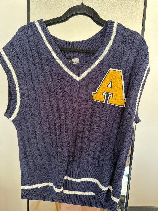 H&M sweater vest