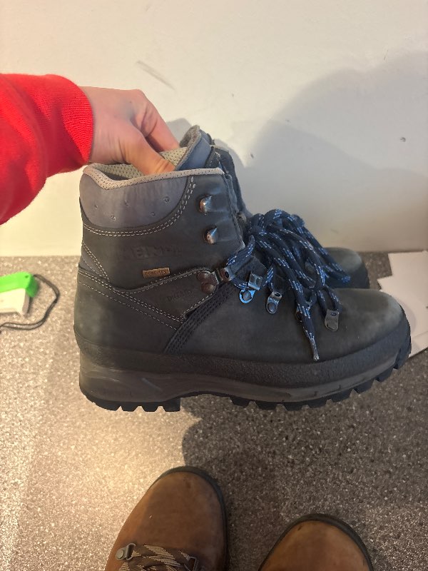 MEINDL gönguskór- vel með farnir