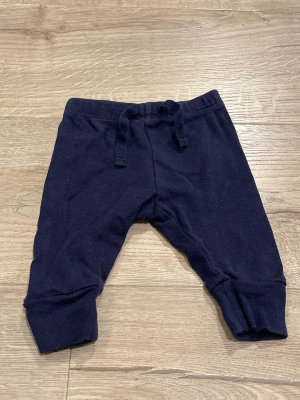 GAP dökkláar buxur