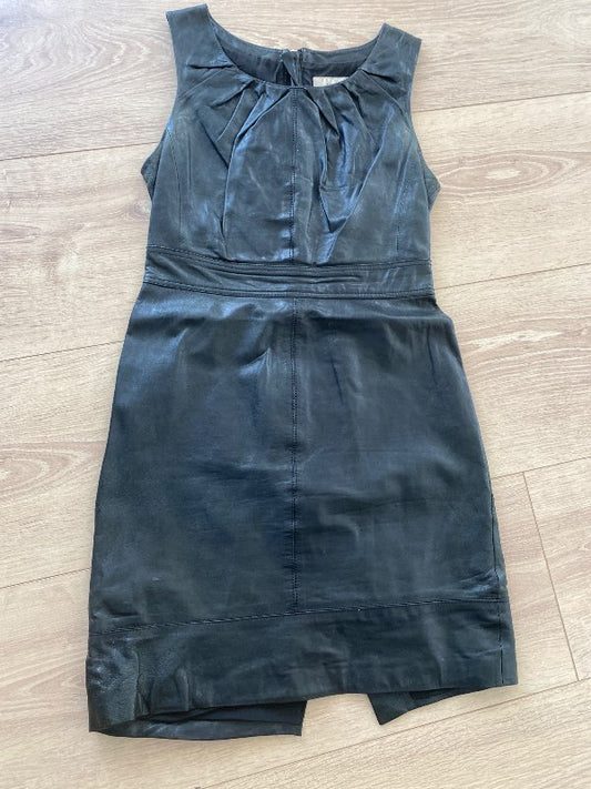 Karen Millen Leður kjóll