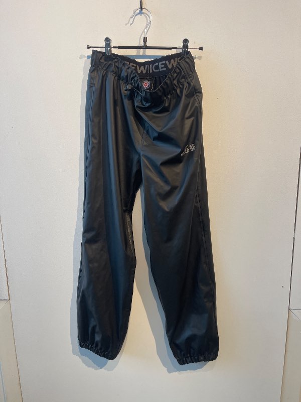 Regnbuxur svartar mittis icewear