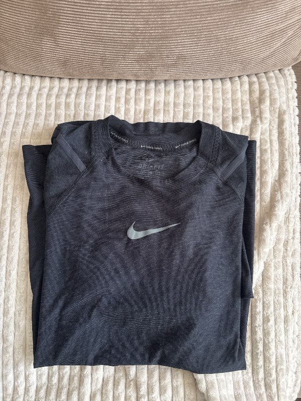 Nike pro ræktarbolur