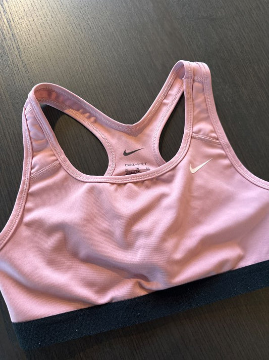 Nike toppur