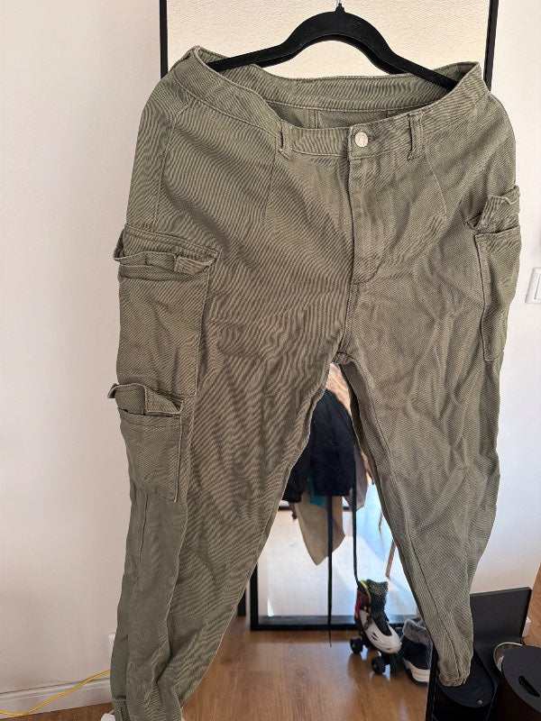 Cargo Pants