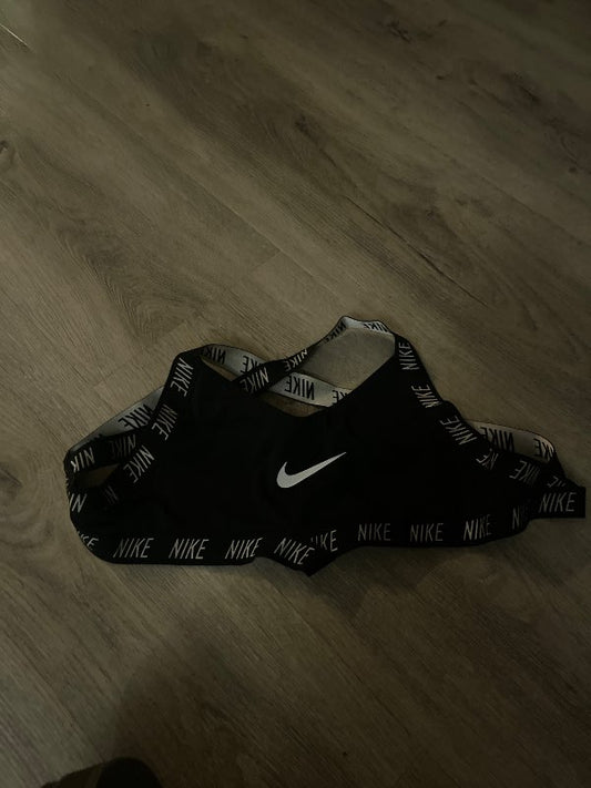 T nike iþrottatoppur