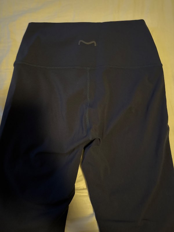 metta leggings