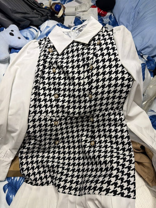 B&w zigzag dress