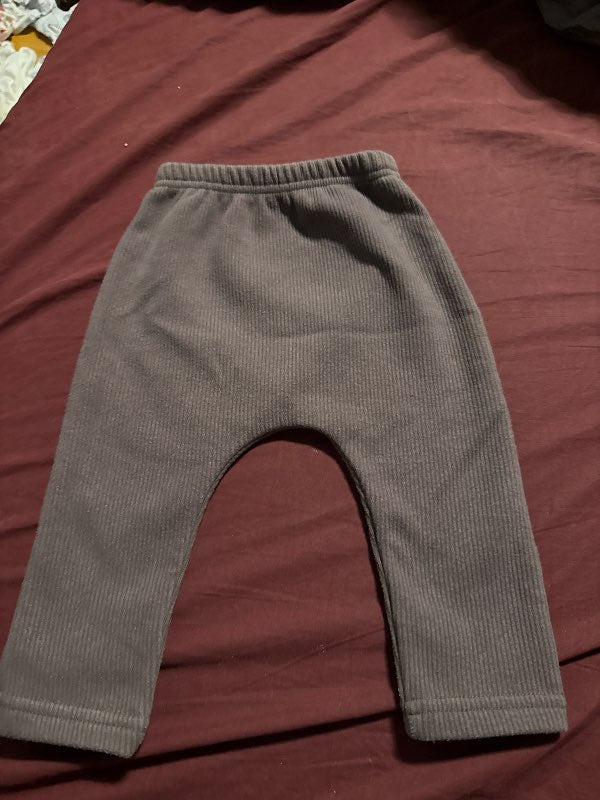 brúnar buxur