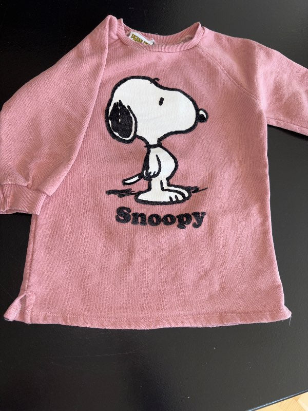 Peysukjóll, Snoopy