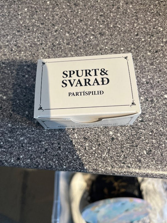 spurt og svarað spil