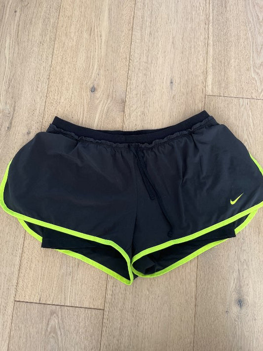 Nike hlaupa stuttbuxur
