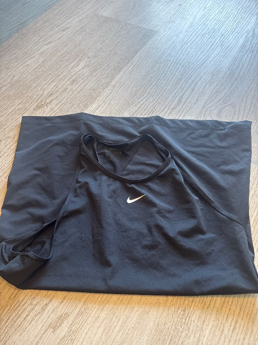 Nike svartur ræktarbolur