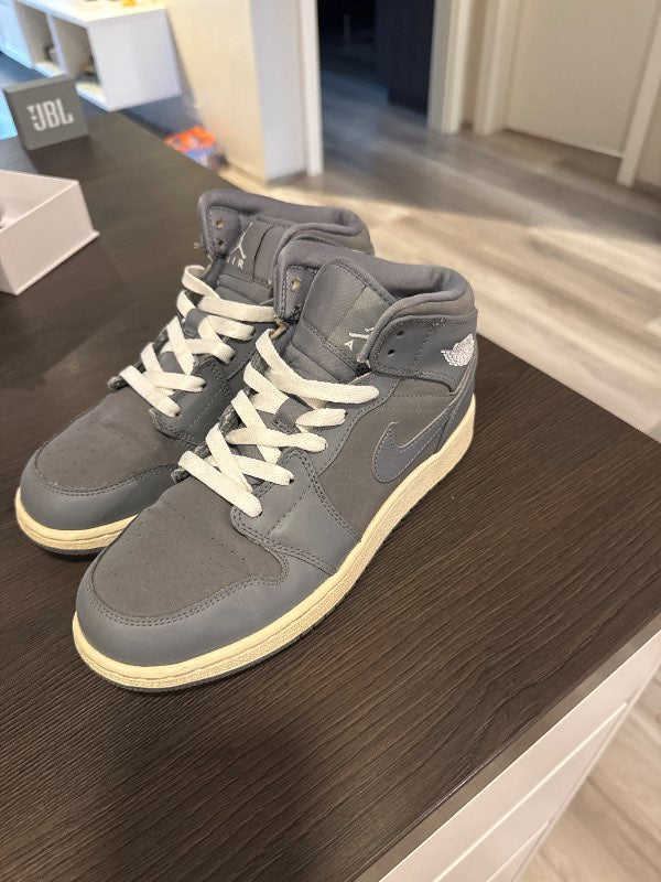 Nike air Jordan 1 mid