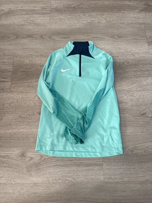 Nike peysa