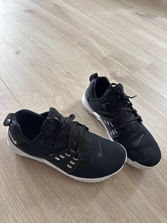 Nike metcon svartir