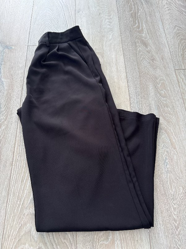 Svartar spari buxur