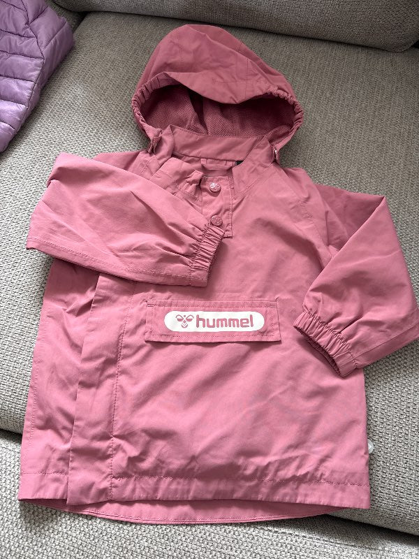Hummel vindjakki