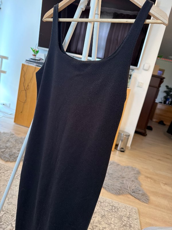 Women's clothing