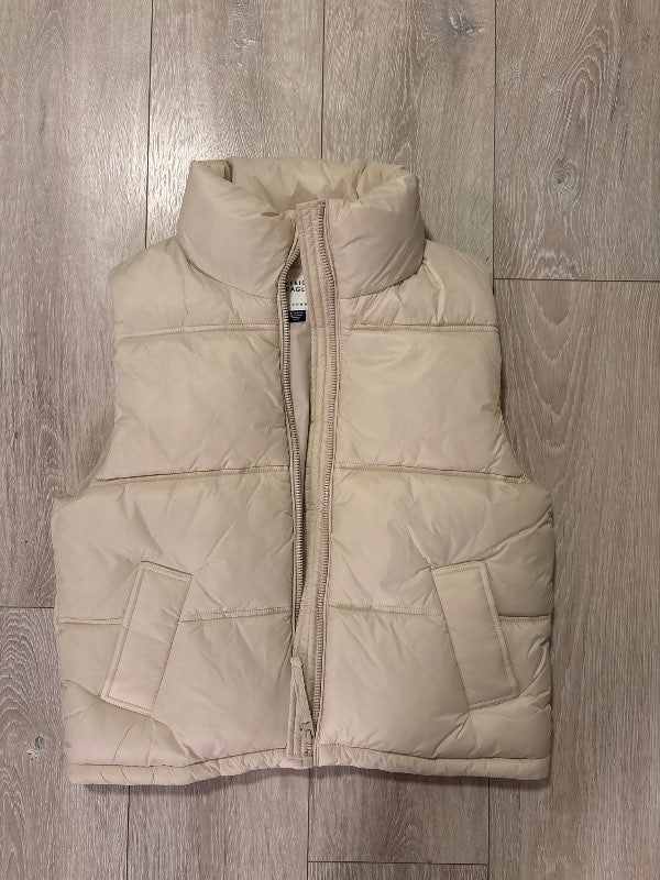 American Eagle vesti