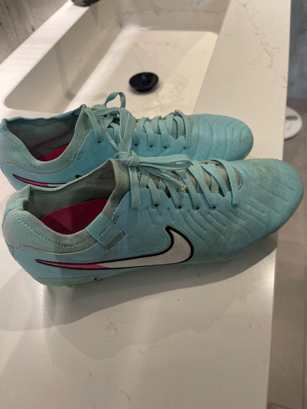 Ljósbláir nike takkaskiór