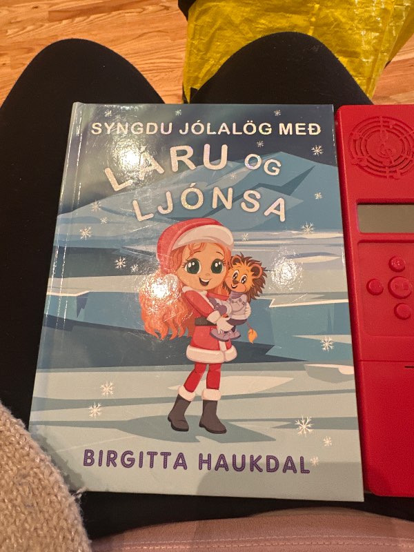 Syngdu jólalög með Láru og ljónsa