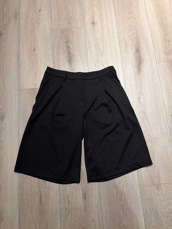 Tailored stuttbuxur - svartar