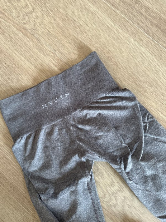 NVGTN gráar leggings
